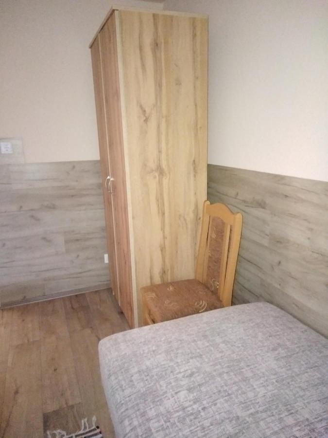 Budai Vám Apartmanház Pécs Esterno foto