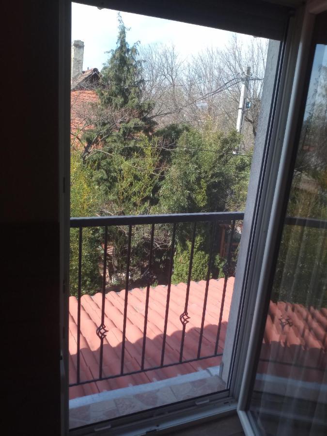 Budai Vám Apartmanház Pécs Esterno foto