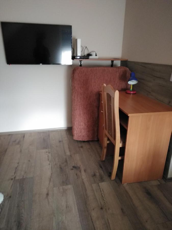 Budai Vám Apartmanház Pécs Esterno foto