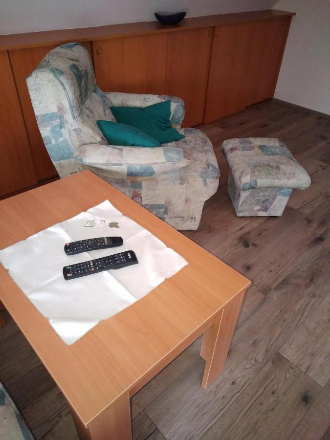 Budai Vám Apartmanház Pécs Esterno foto