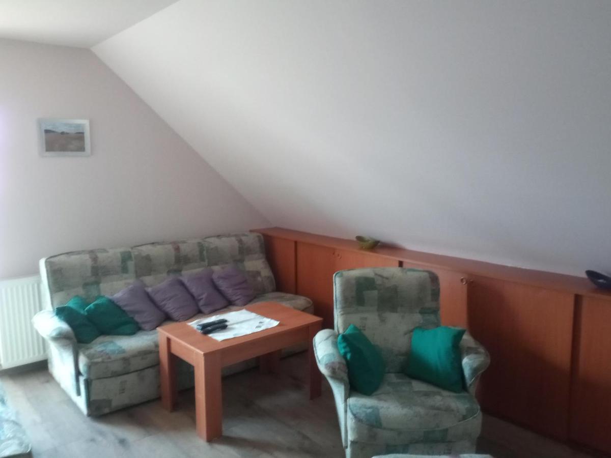 Budai Vám Apartmanház Pécs Esterno foto